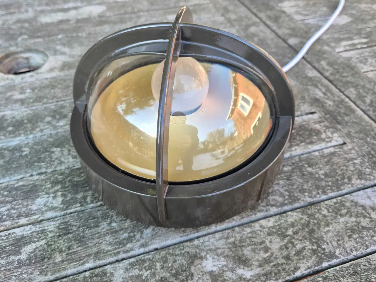 Billede 1 - Brun Minipirat med gylden reflektorskærm 