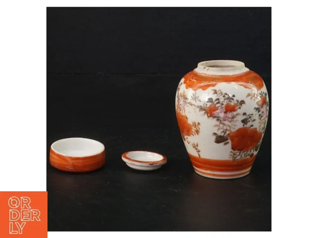 Billede 2 - Japansk kande og vase med låg (str. 14 x 8,5 cm 9,5 x ø 7 cm)