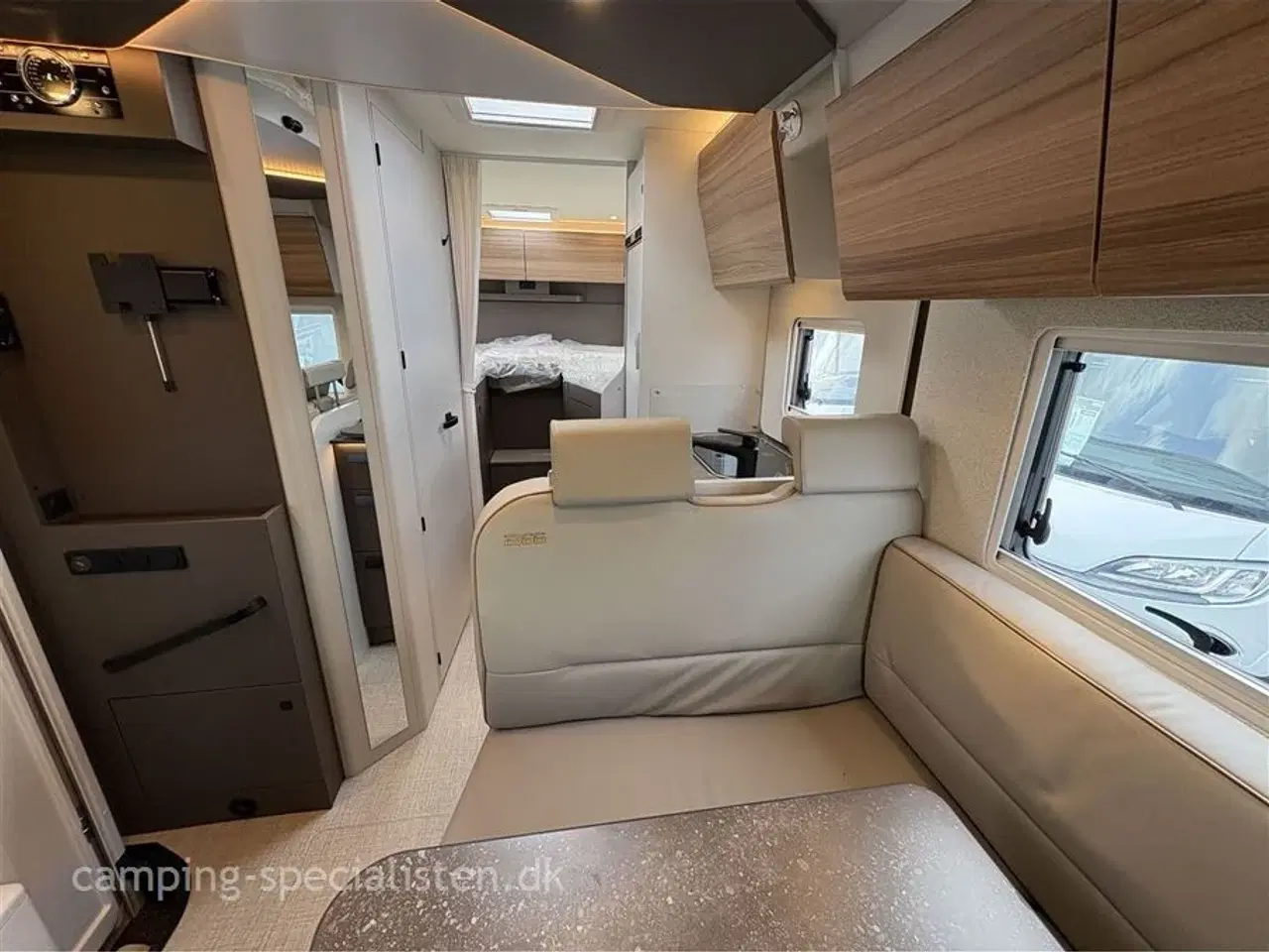 Billede 7 - 2026 - Bürstner B66 TD 690   NYHED! Bürstner B66 TD 690 2026 kampagnemodel - Kan ses nu hos Camping-Specialisten.dk