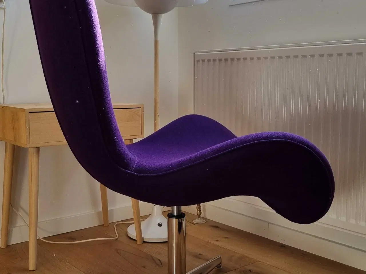 Billede 5 - Flot Sinnerup stol i Verner Panton-stil