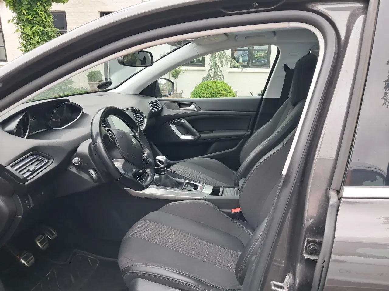Billede 4 - Peugeot 308 Allure Sky 1,6 Hdi