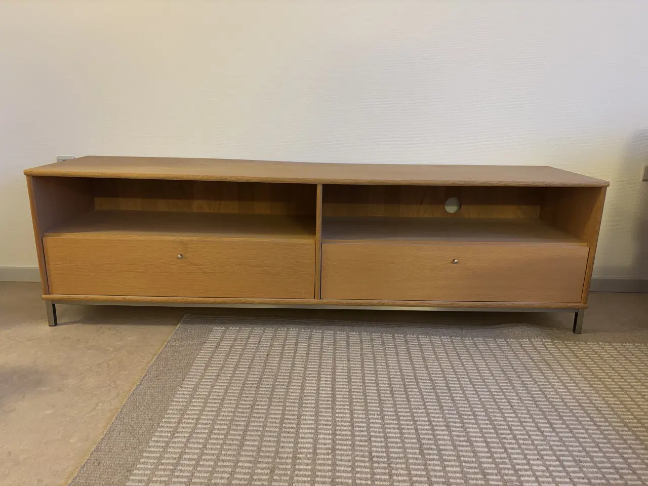 Billede 2 - TV-bord i egefinér