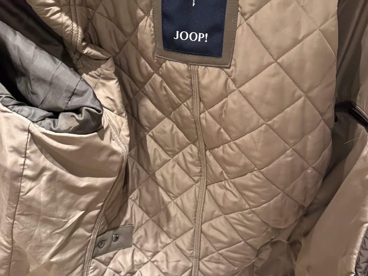 Billede 3 - Flot brunlig jakke