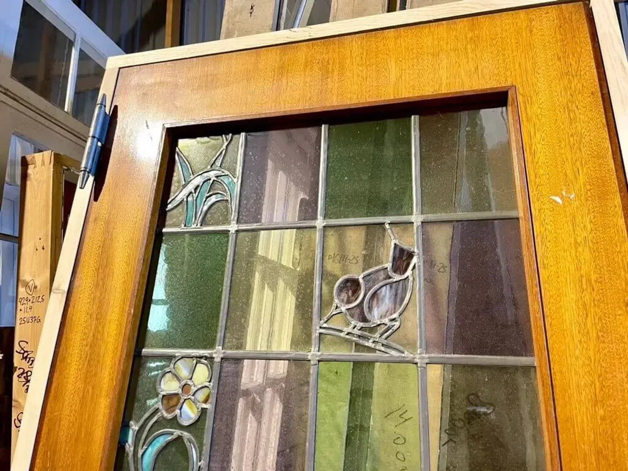 Billede 3 - Venstrehængt dør m. blyindfattede glas og motiver