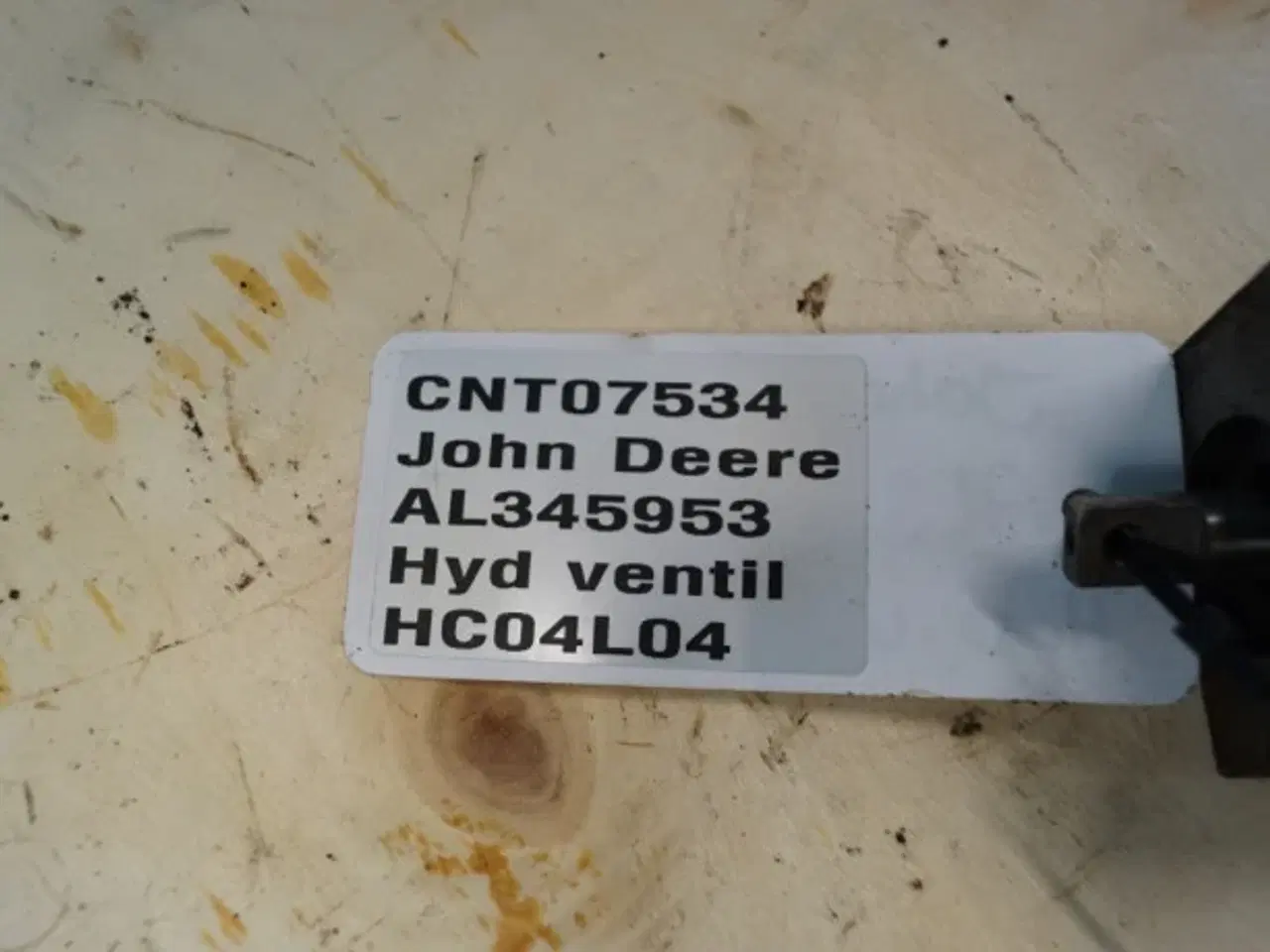 Billede 7 - John Deere 1950 Hydraulikventil AL34595