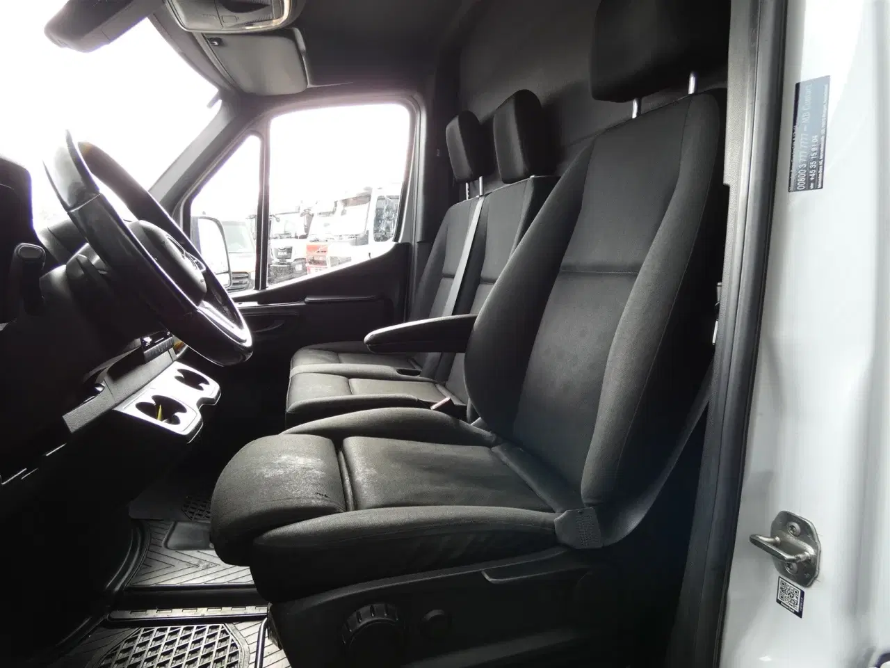 Billede 8 - Mercedes-Benz Sprinter 315 2,0 CDI Alu.kasse m./lift RWD 9G-Tronic 150HK Ladv./Chas. Aut.