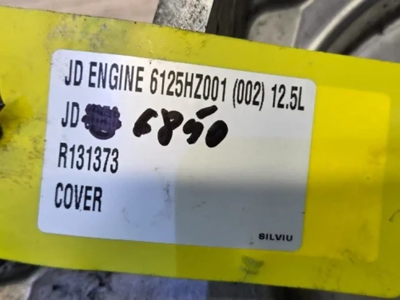 Billede 2 - John Deere 6125HZ001 Dæksel R131373