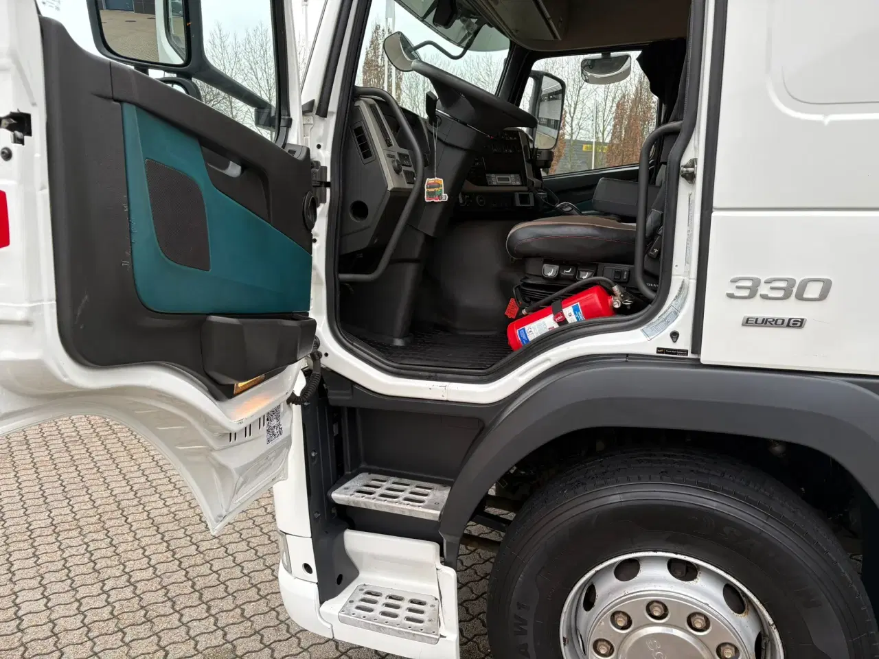 Billede 5 - Volvo FM330, Køle