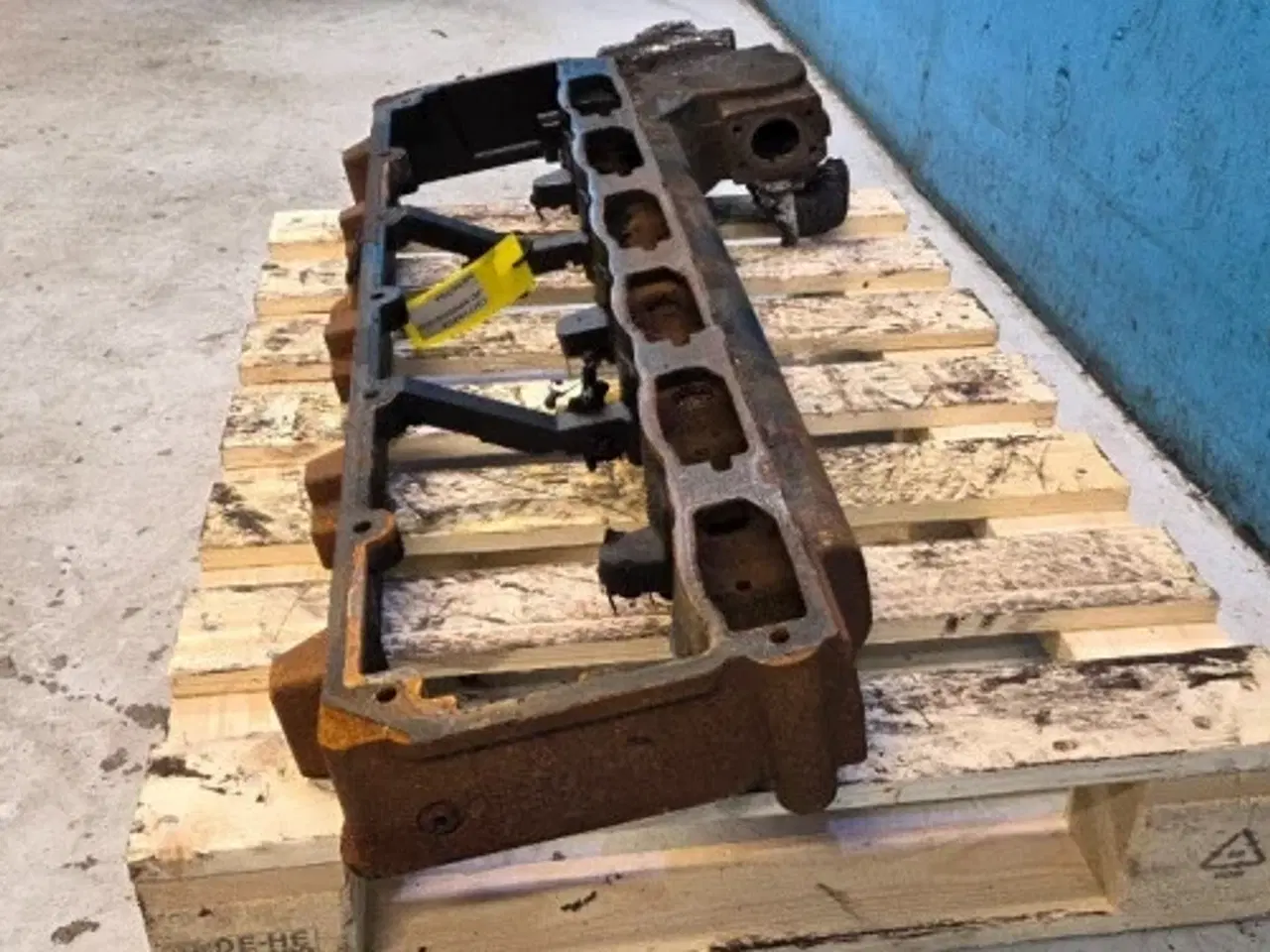 Billede 11 - John Deere 6090HZ003 Dæksel DZ106792