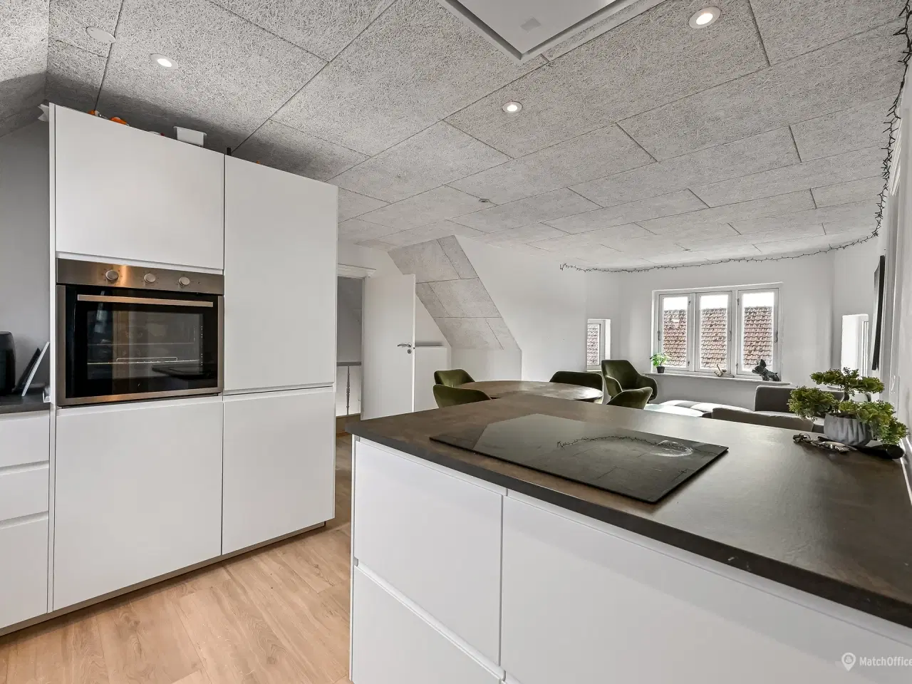 Billede 16 - Istandsat boligudlejningsejendom med 2 lejligheder ved Herning