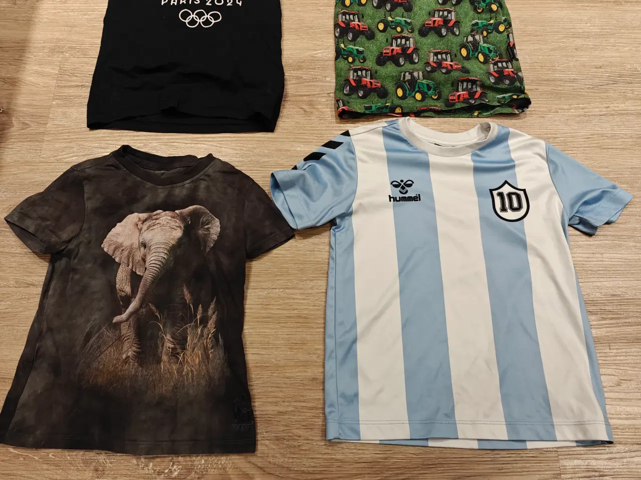 Billede 1 - 4 stk Tshirt 
