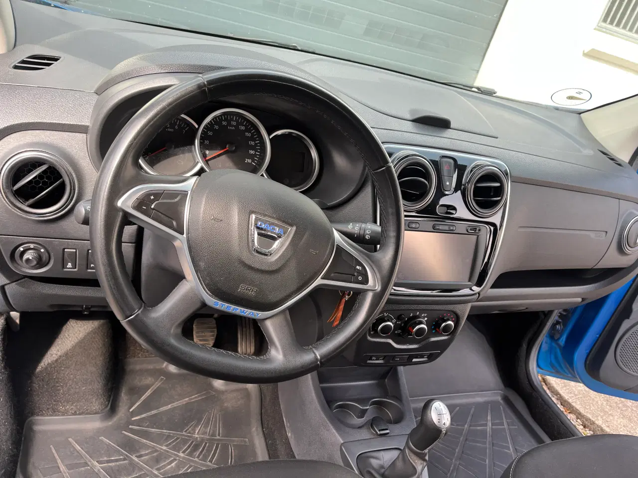 Billede 5 - Dacia Lodgy Stepway 1.5 DCI 90 7p