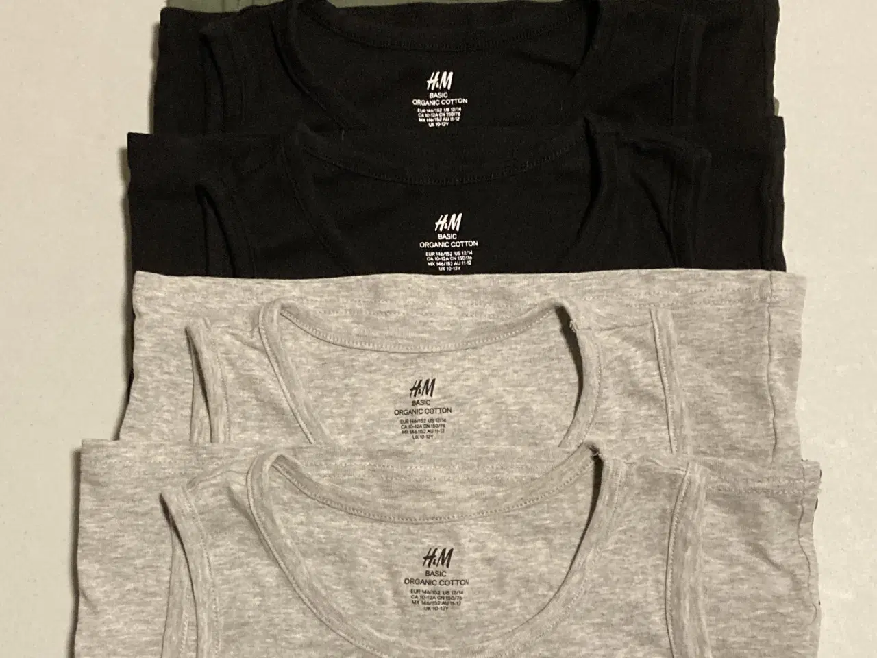 Billede 1 - Tøjpakke 7. stk. str. 146/152  