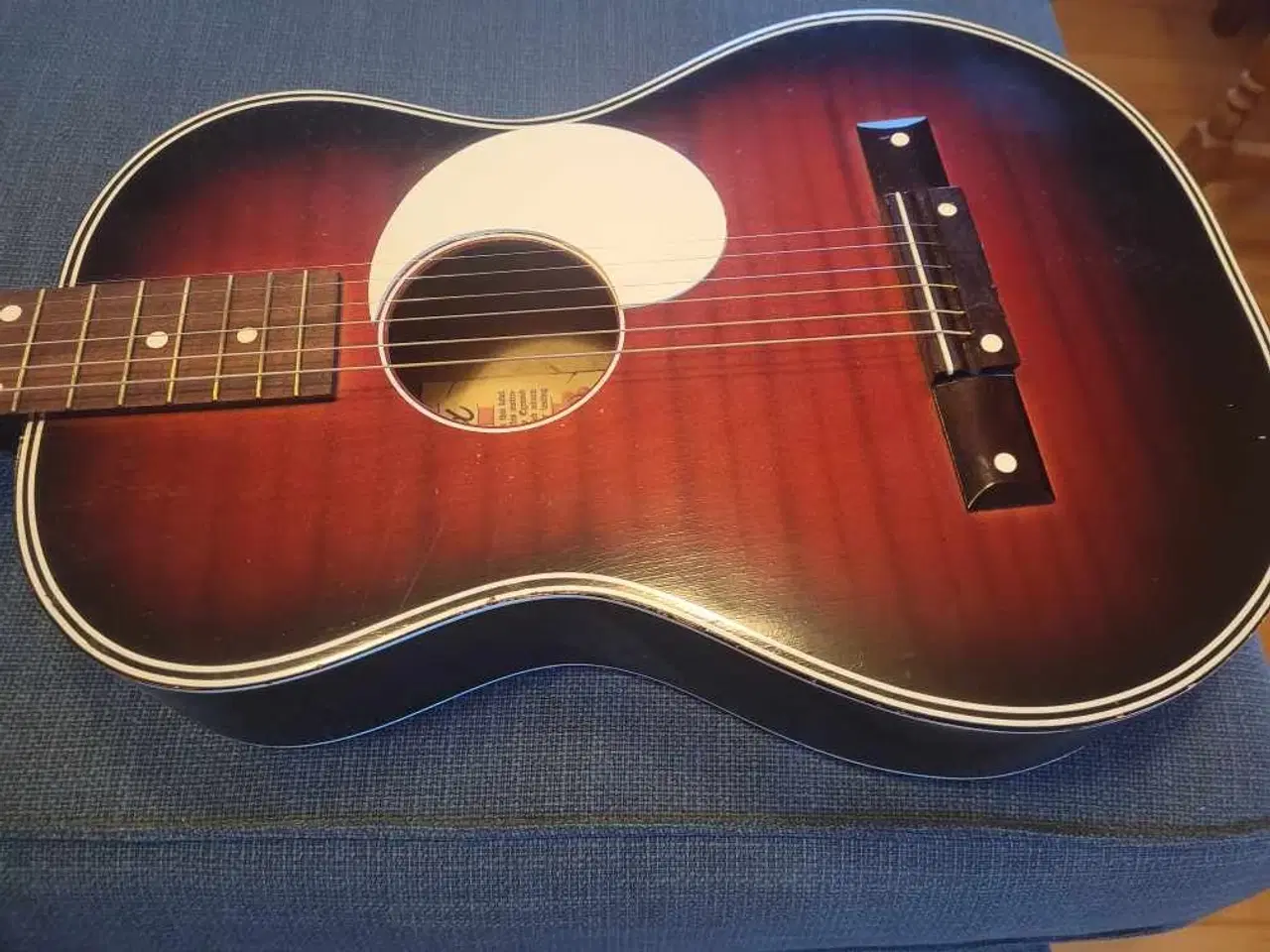 Billede 2 - Egmond Parlor Guitar