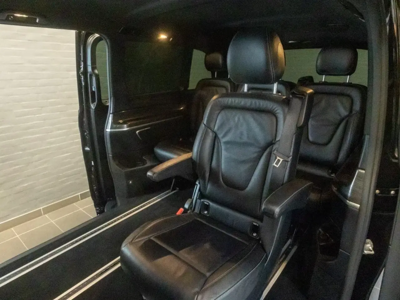 Billede 22 - Mercedes EQV300 Avantgarde XL