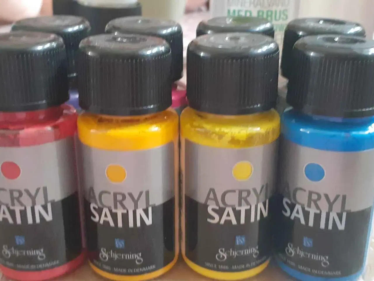 Billede 1 - Akryl Satin Maling Schjening