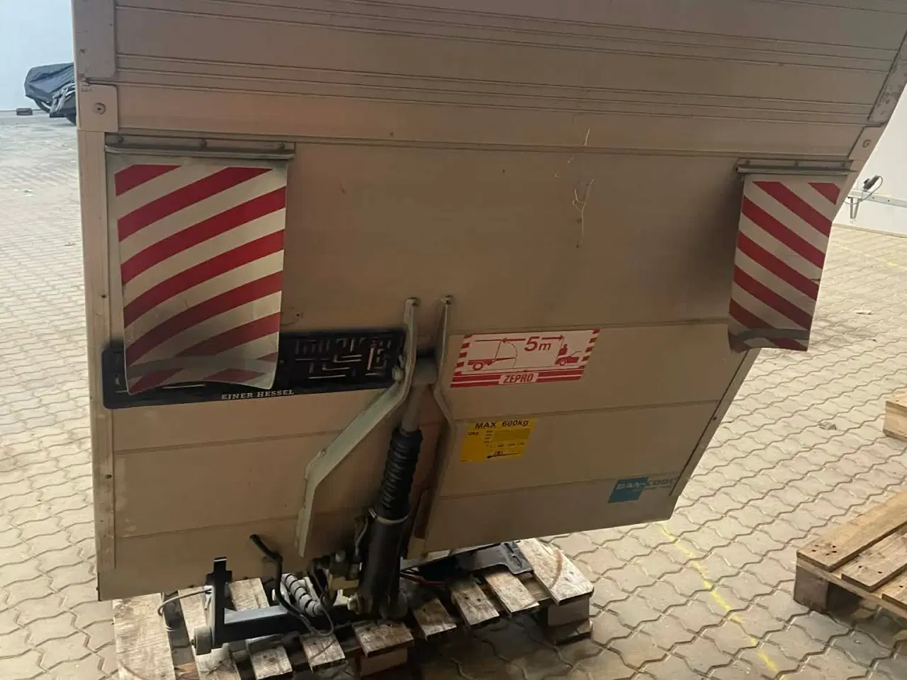 Billede 4 - Varebils lift 