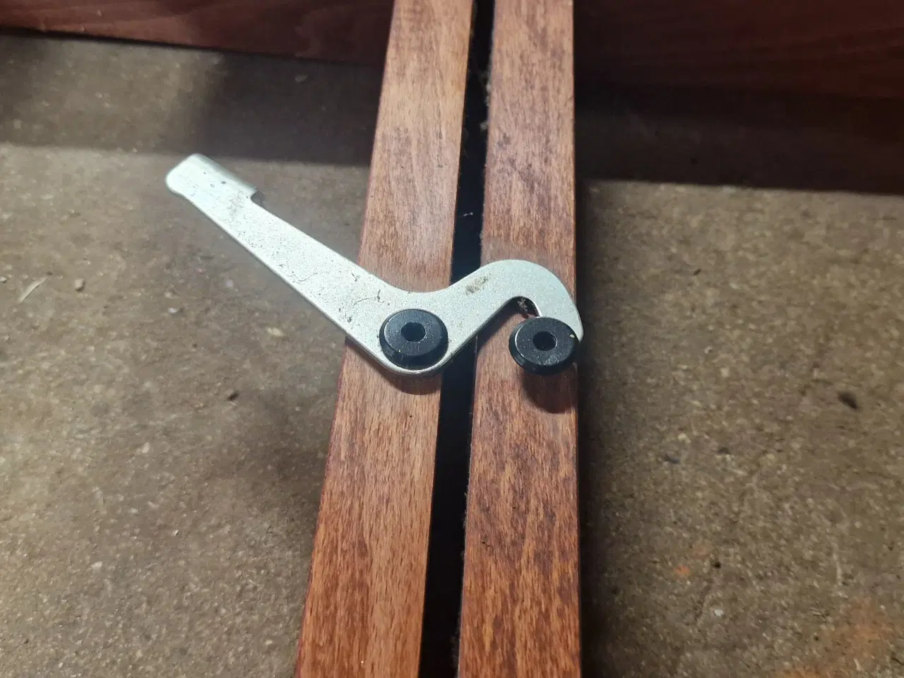 Billede 8 - NOHRD Mave-og rygtræner