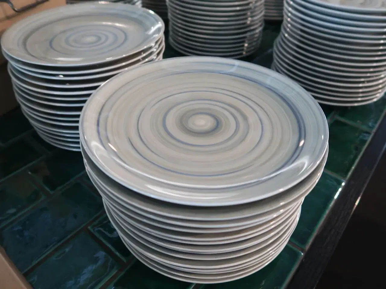 Billede 1 - 12 stk. Tallerken Isabelle Saturn Ø24 cm (ubrugte i original kasse)