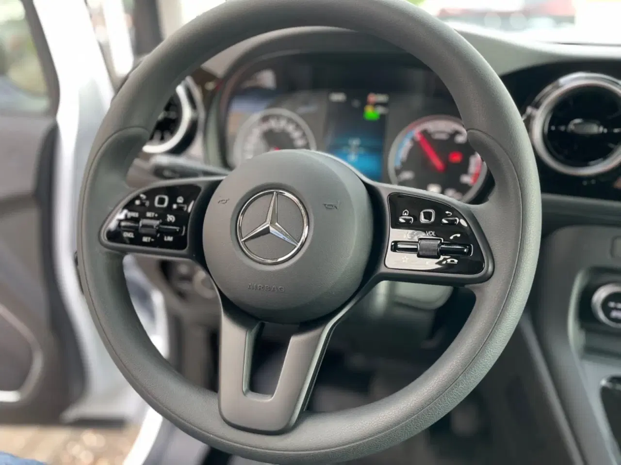 Billede 11 - Mercedes eCitan  A2 PRO Van