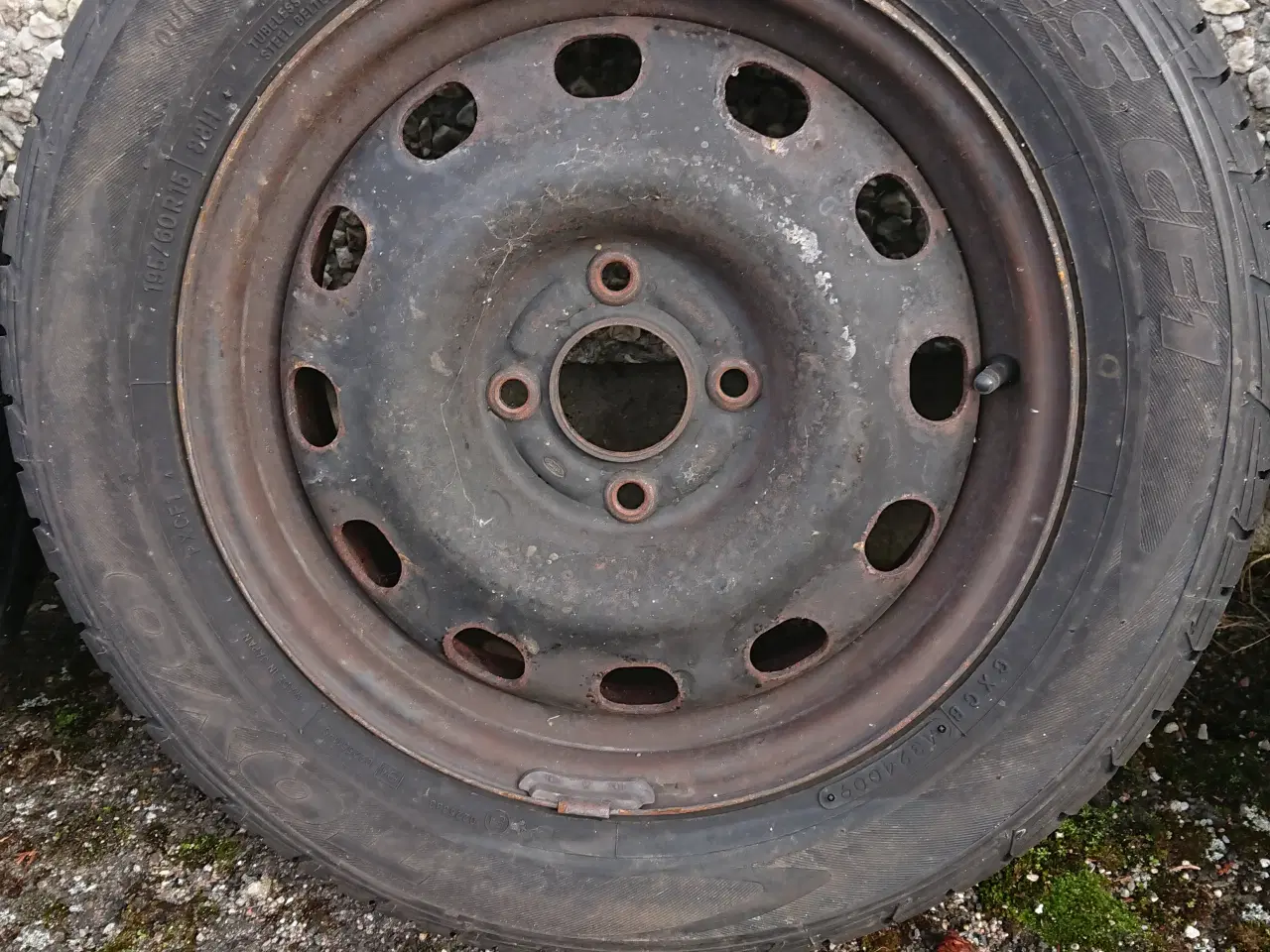 Billede 2 - Sommerhjul på stålfælge til Ford
