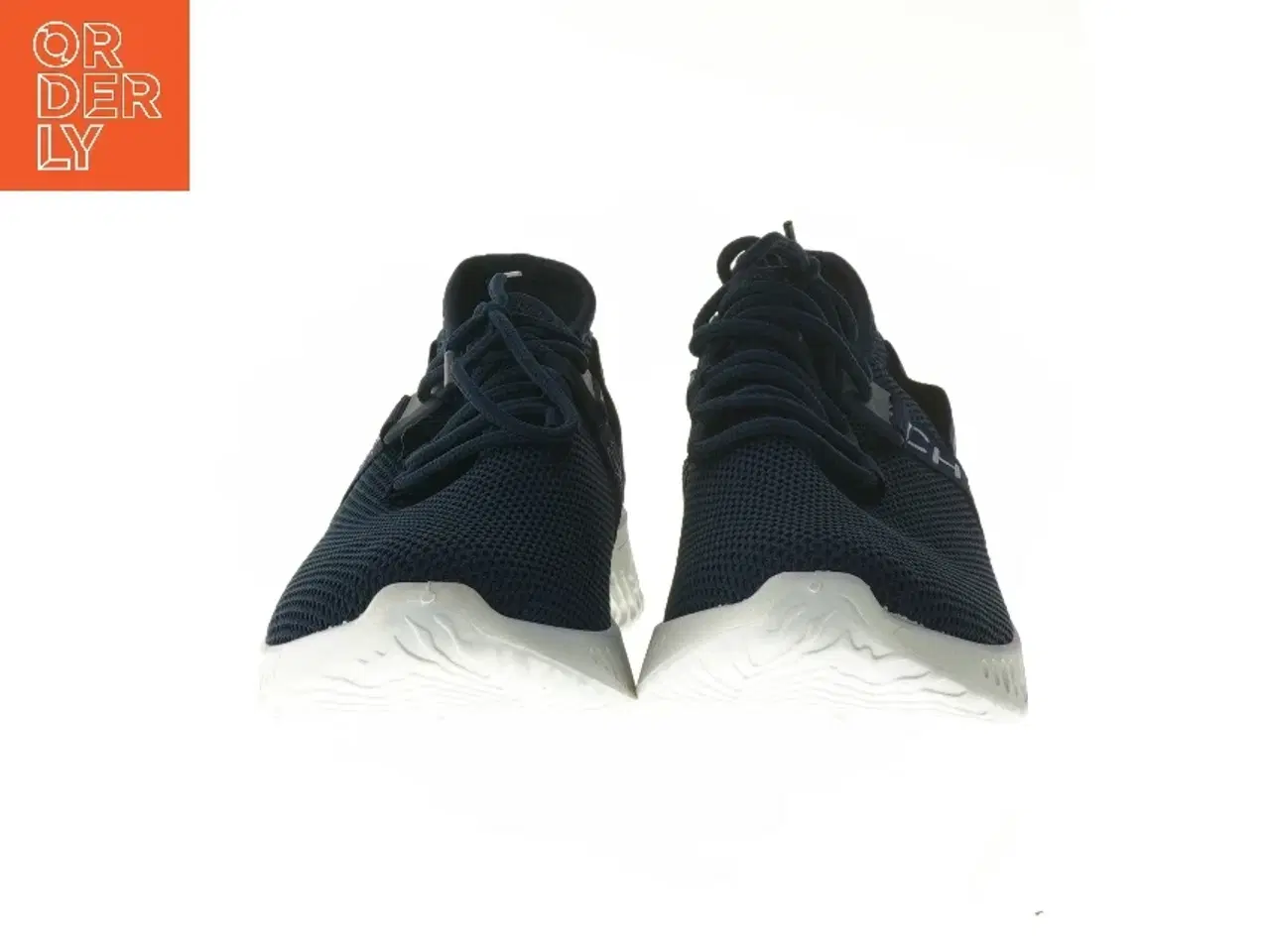 Billede 3 - Dame Sneakers Størrelse 39 fra Crosshatch (str. 39 )