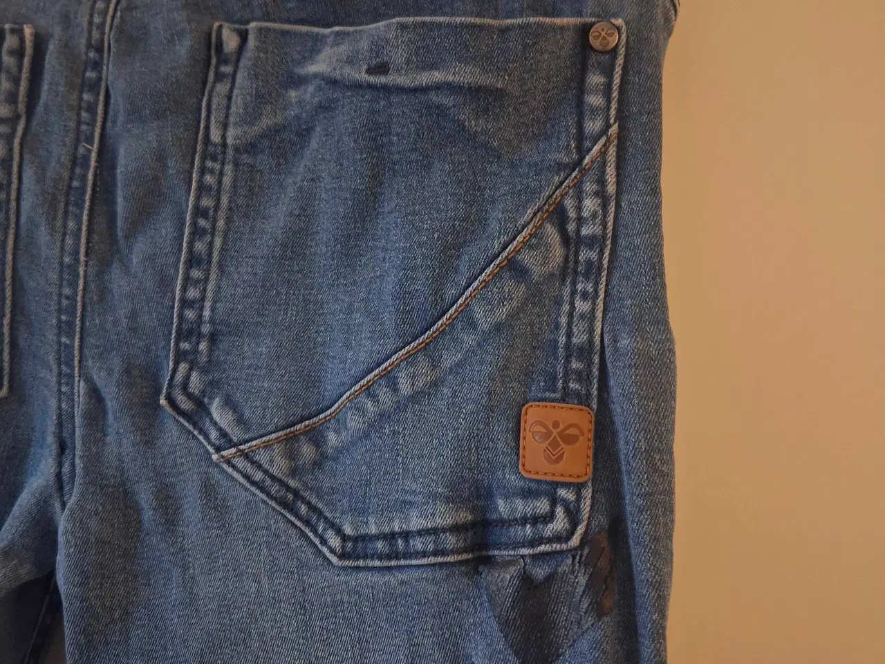 Billede 10 - 152, Hummel jeans + trøje