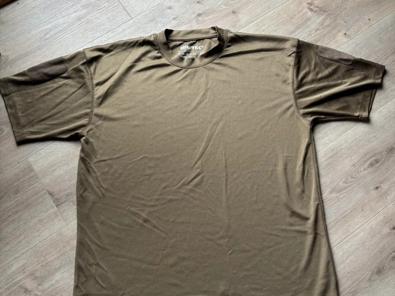 Billede 1 - T shirt Mil tech