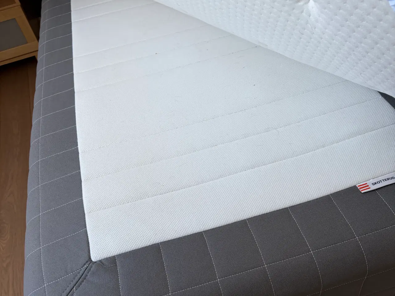 Billede 3 - 2* box madrasser på ben