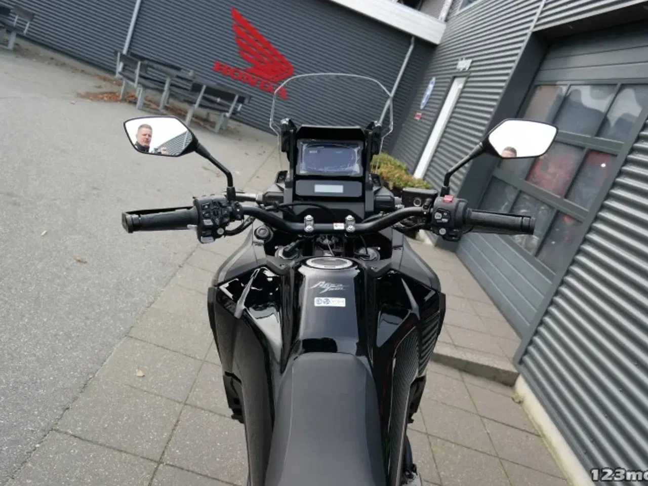 Billede 21 - Honda CRF 1100 L Africa Twin ES DCT MC-SYD       BYTTER GERNE