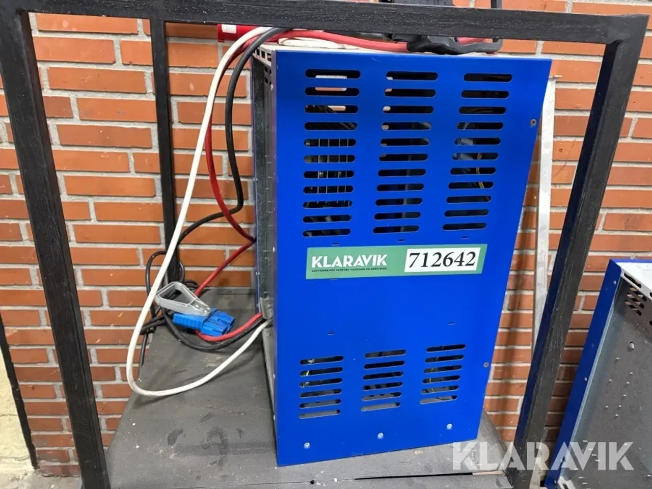 Billede 2 - Oplader til trucks Exide Technologies 2100 TP - 24 volts - 100 amps