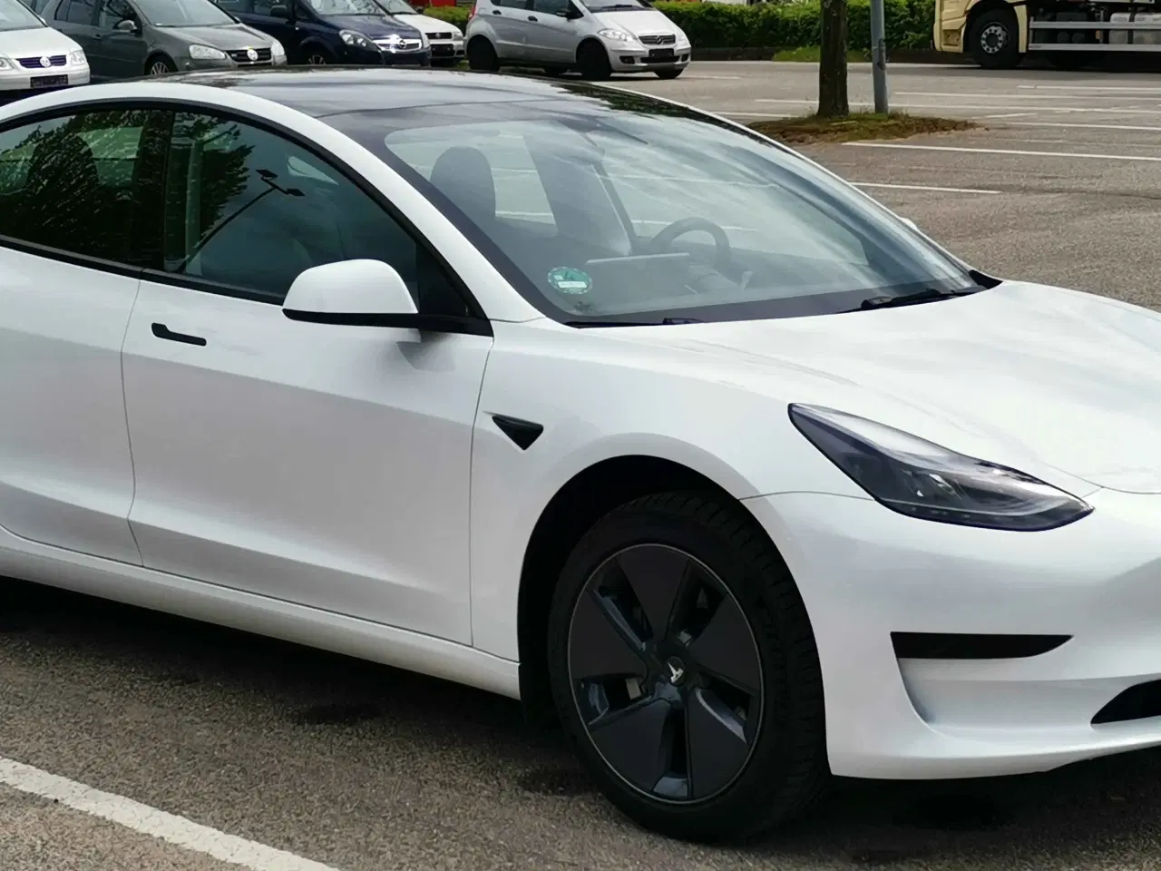 Billede 1 - Tesla Model 3 SR+