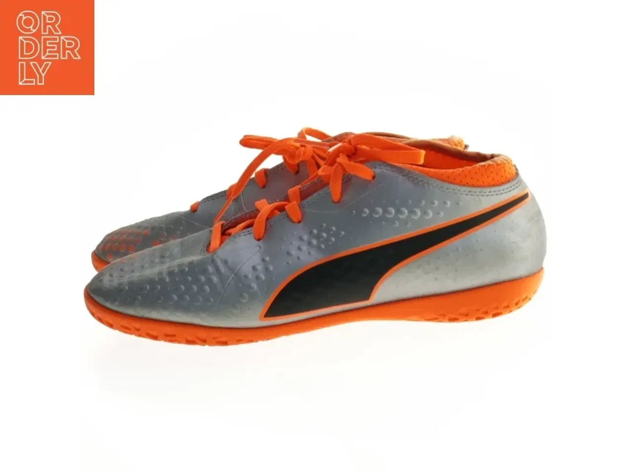 Billede 1 - Puma Grå og orange fodboldstøvler indendørs fra Puma (str. 37,5)