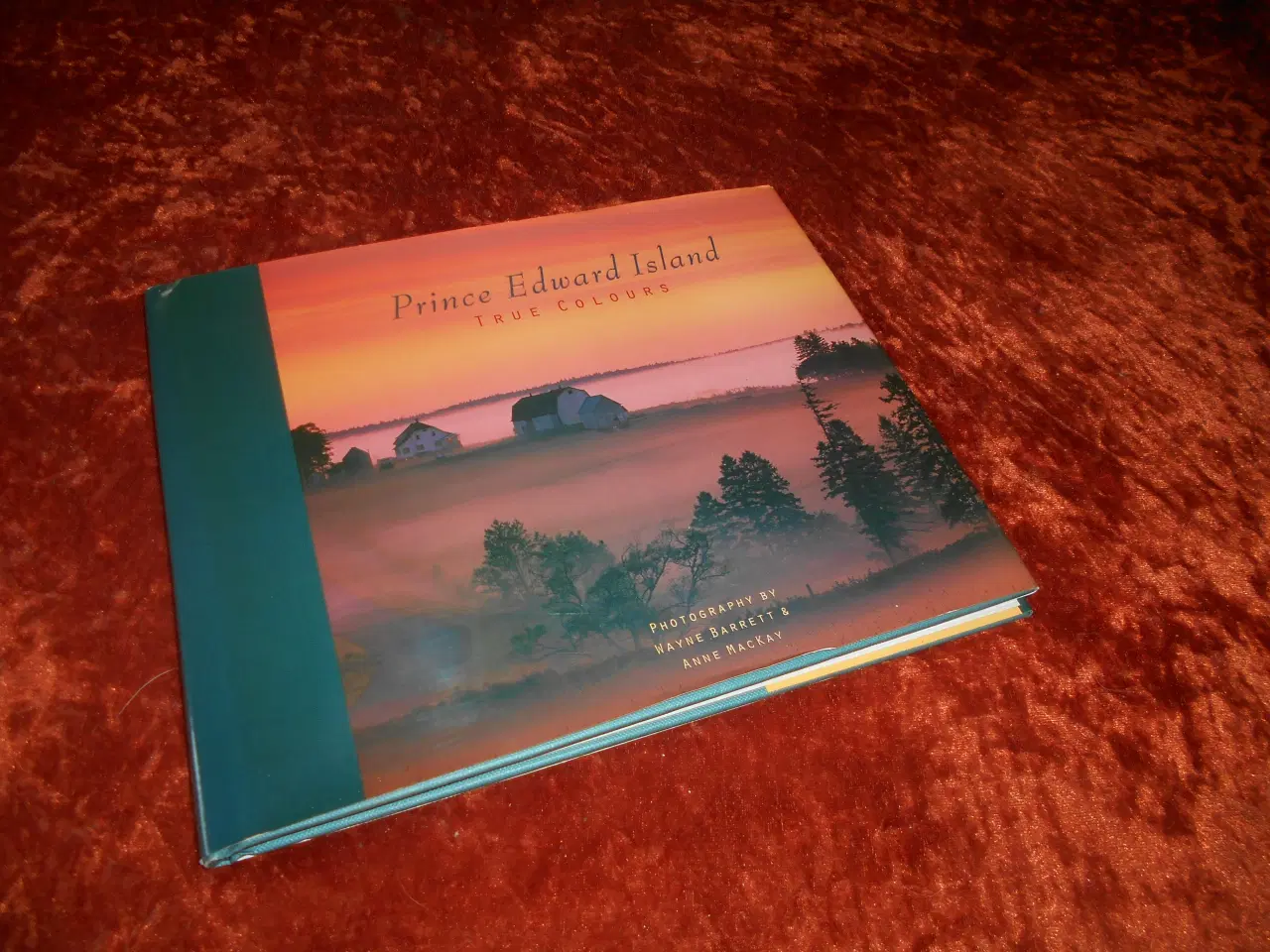 Billede 1 - Prince Edward Island, True Colours, Wayne Barrett