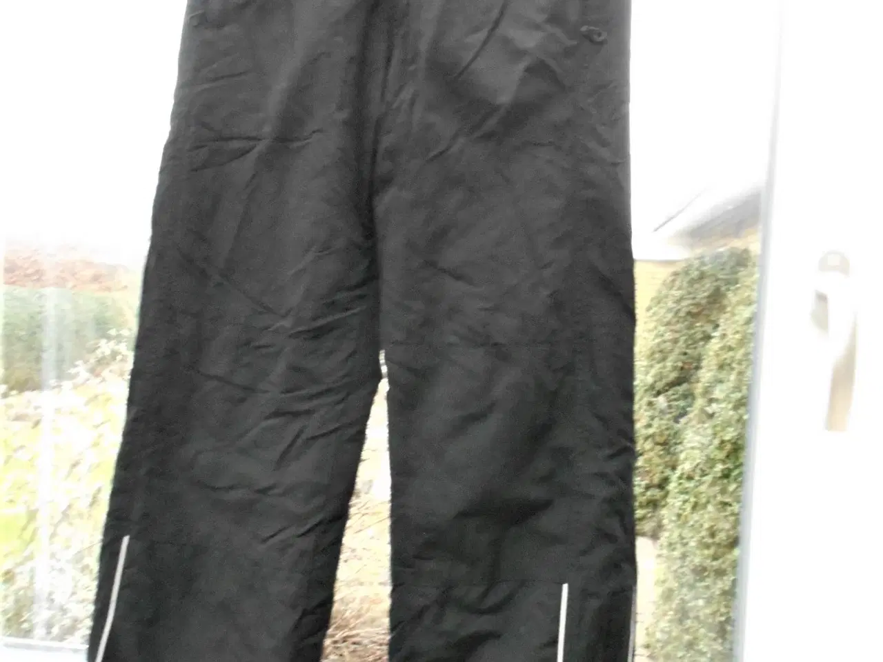 Billede 1 - Skibukser str. 152