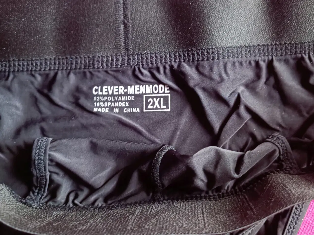 Billede 4 - Trusse med høj benskæring til ham