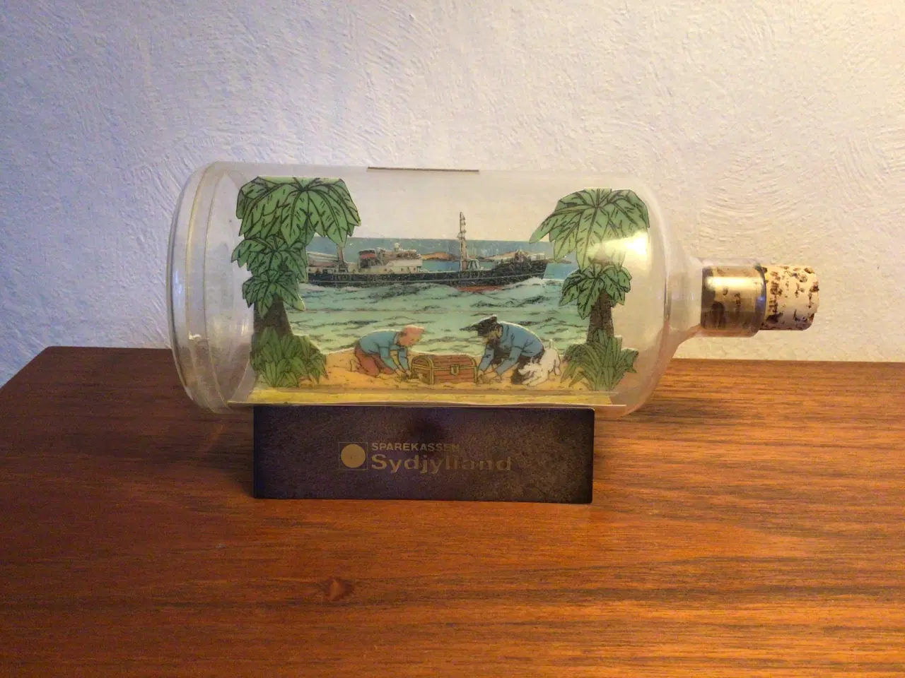 Billede 2 - Tintin sparebøsse flaskepost