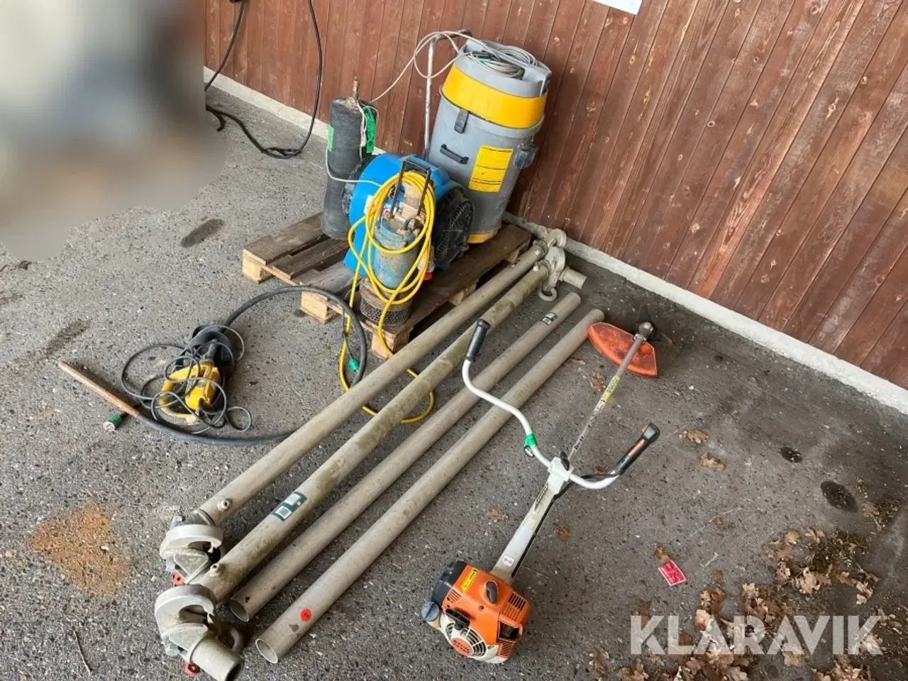 Billede 3 - Lot - løfteåg, buskrydder stavvibrator og øvrigt