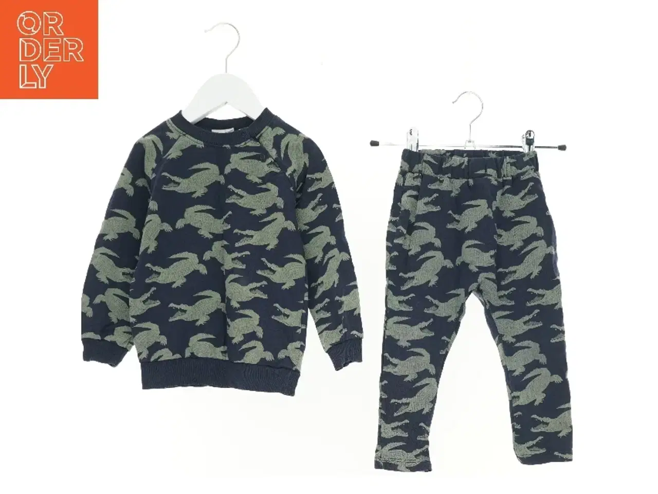 Billede 2 - Sæt børnetøj (2 stk.) fra The New (str. 92 cm)