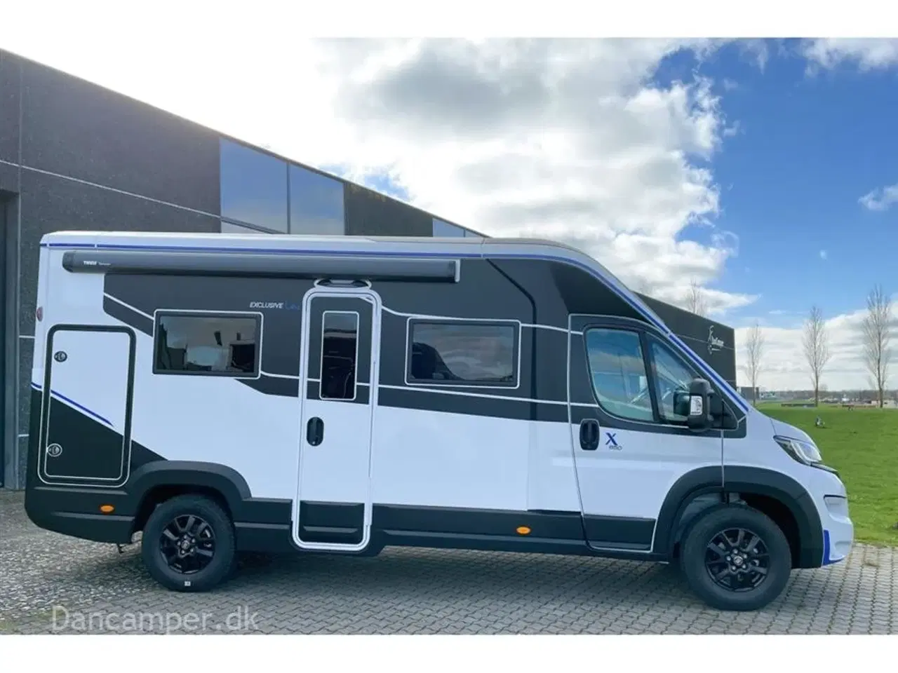 Billede 1 - 2024 - Chausson X650 Exclusive line    Camper med stor Lounge og siddegruppe, sænkeseng, stor garage, Connect-, Artic- og X-tilbehørspakke,