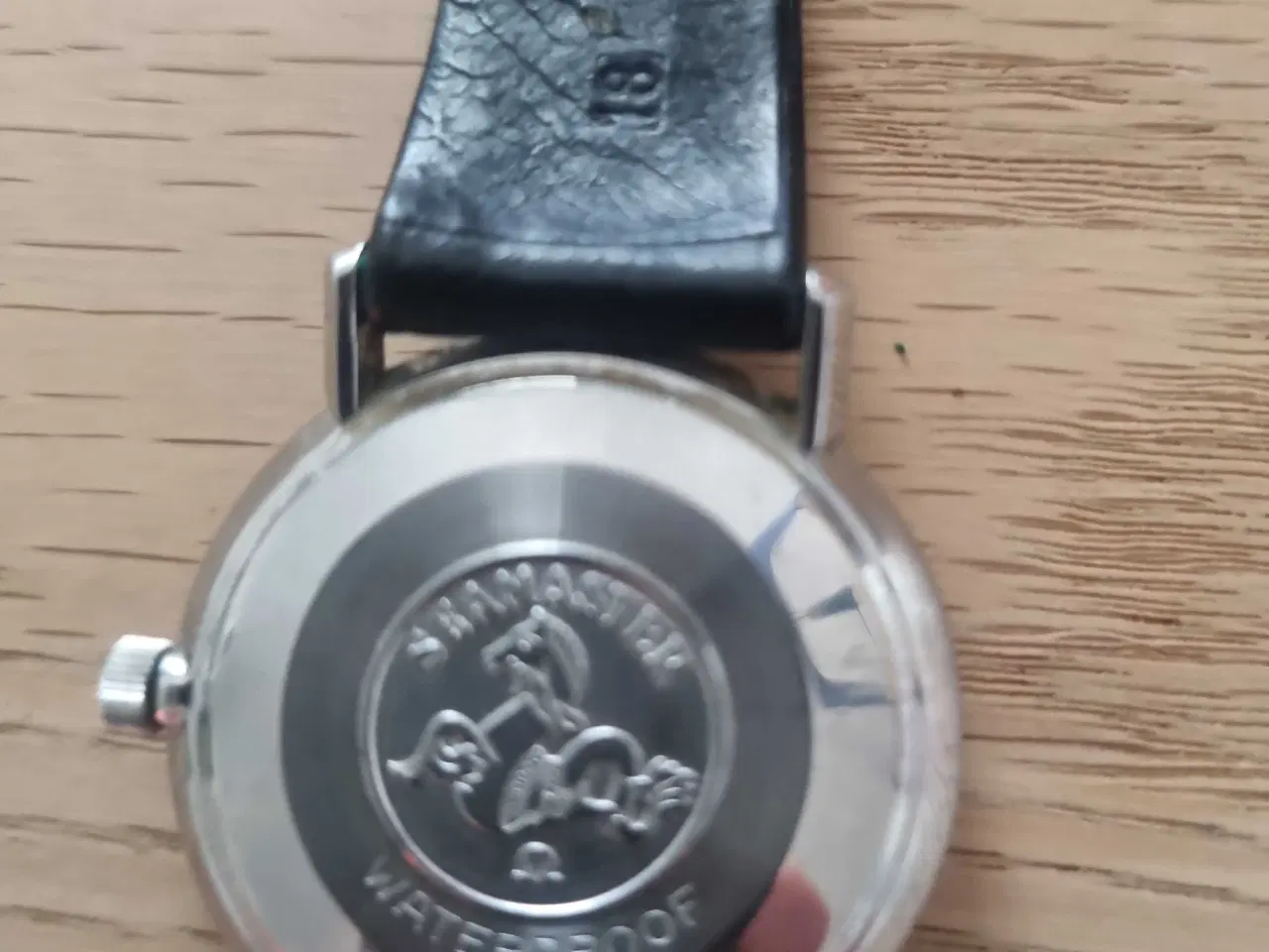 Billede 4 - Fedt retro ur