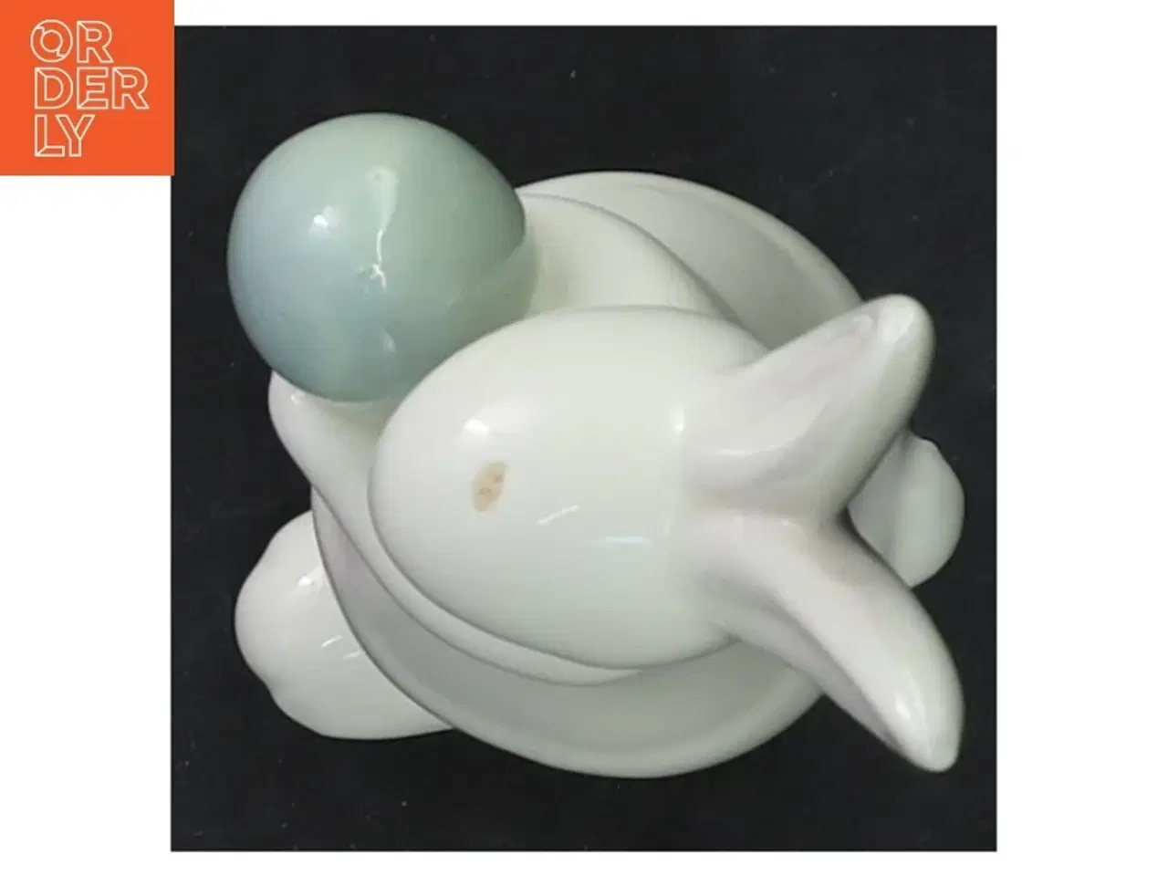 Billede 3 - Porcelænsfigur af kanin med æg (str. 14 cm)