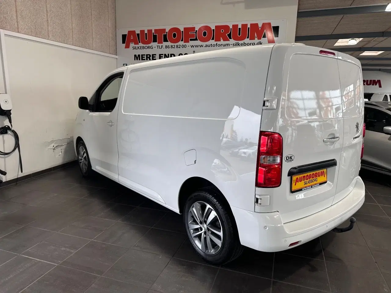 Billede 15 - Peugeot Expert 2,0 BlueHDi 177 L2 Ultimate EAT8 Van