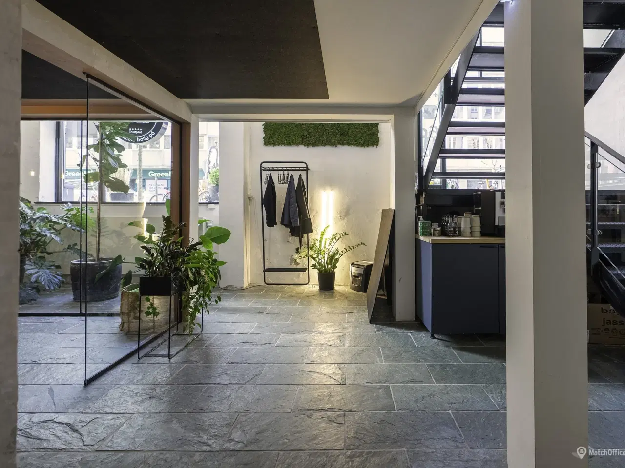 Billede 10 - Attraktivt lejemål på Frederiksberg Allé 6A – Perfekt til kontor eller butik