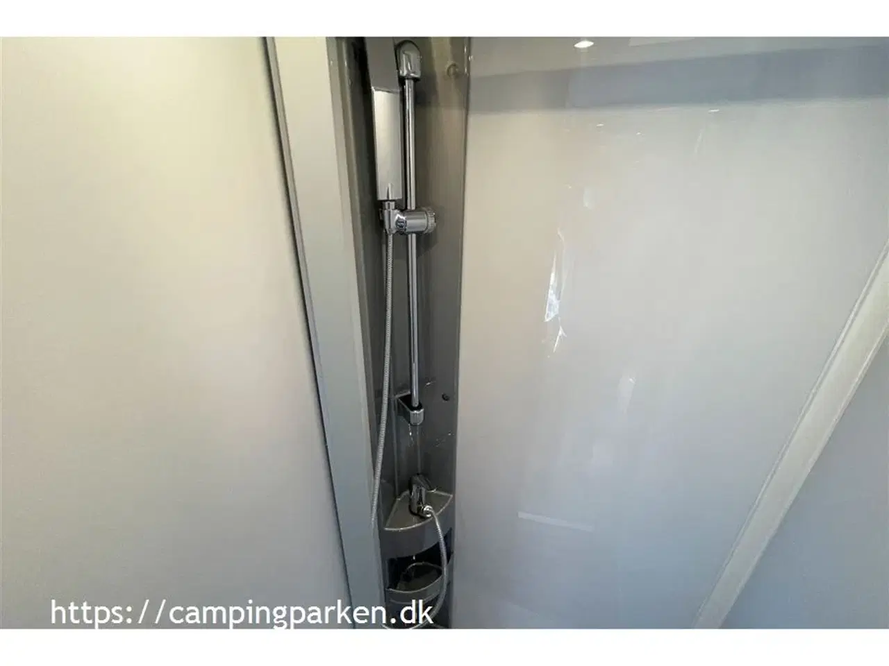 Billede 12 - 2024 - Dethleffs Just GO T7055 EB AUT.   Lækker Dethleffs autocamper med enkeltsenge, automatgear og masser af udstyr