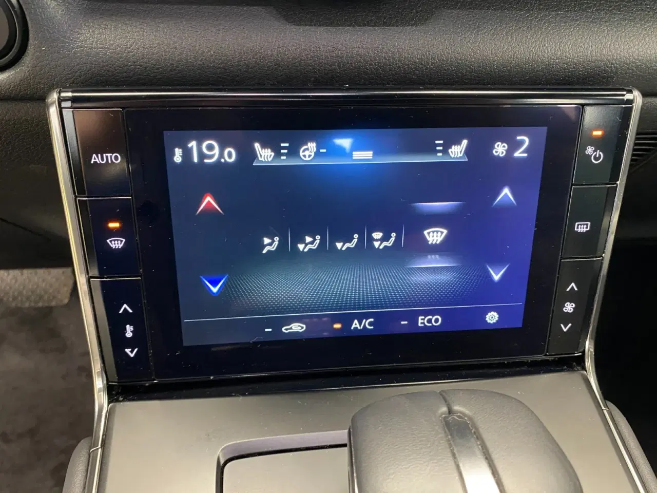 Billede 22 - Mazda MX-30 0,8 e-SkyActiv R-EV Exclusive-Line
