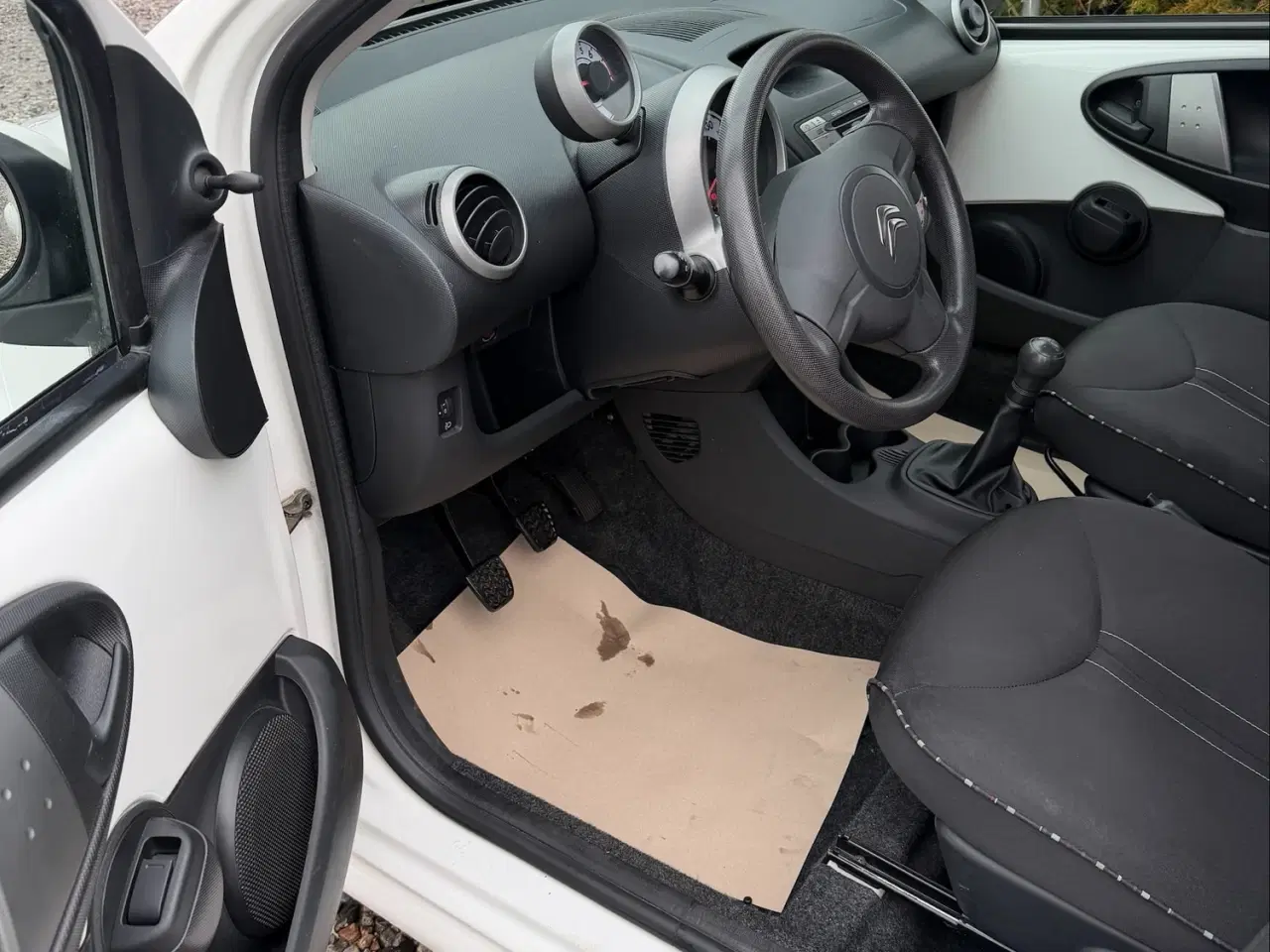 Billede 5 - Pæn og velholdt citroen c1 lav km 