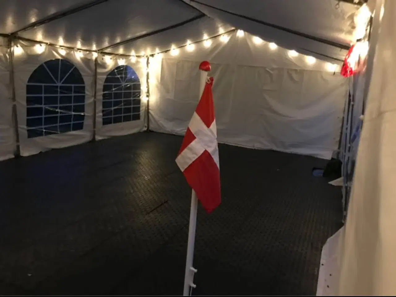 Billede 10 - Gulv til festtelt 