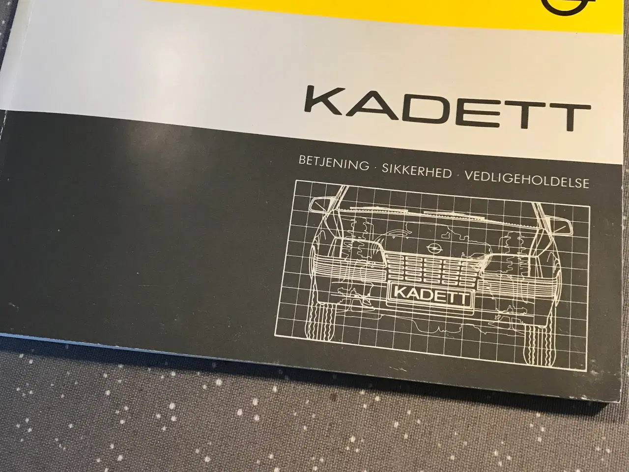 Billede 1 - Opel - Kadett - vejledning-/instruktionsbog 1986