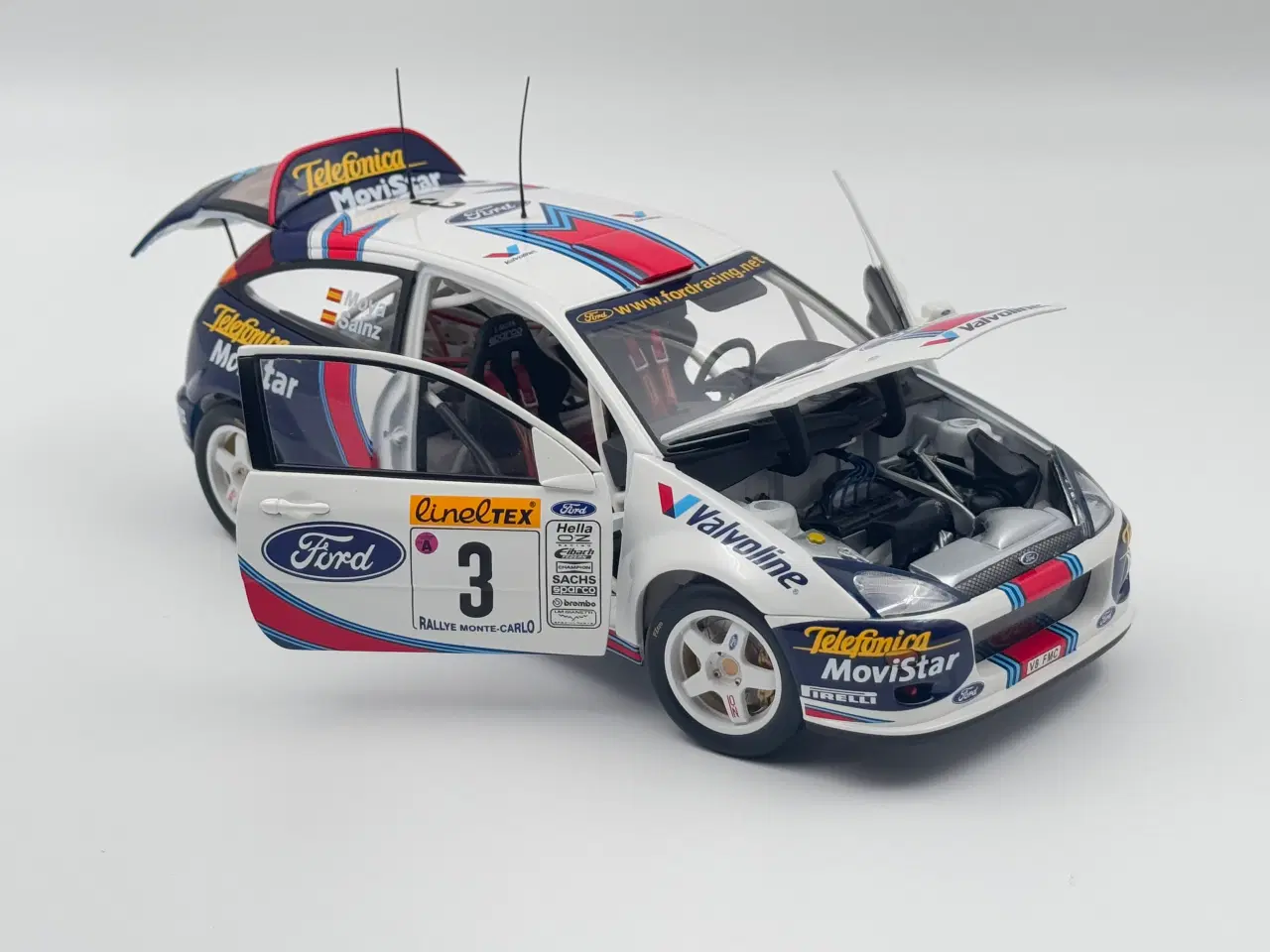 Billede 6 - 2001 Ford Focus RS WRC RMC - AUTOart - 1:18